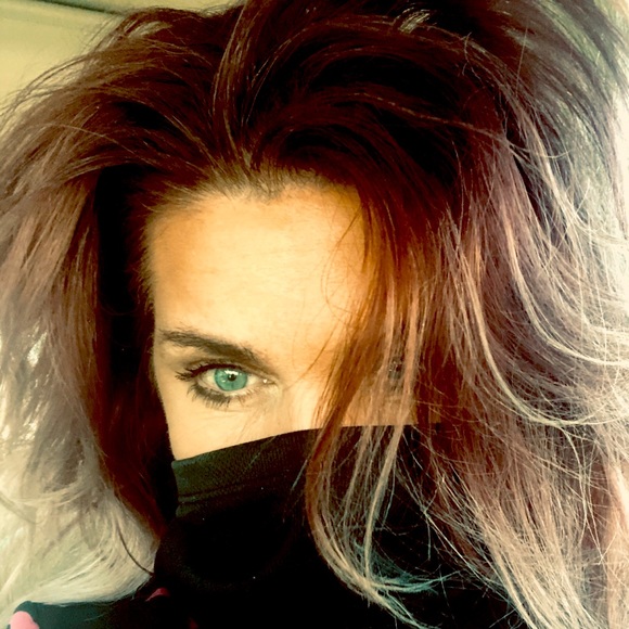 Meet your Posher, Gina. Welcome to my store! Listings daily! - Picture 1 of 1